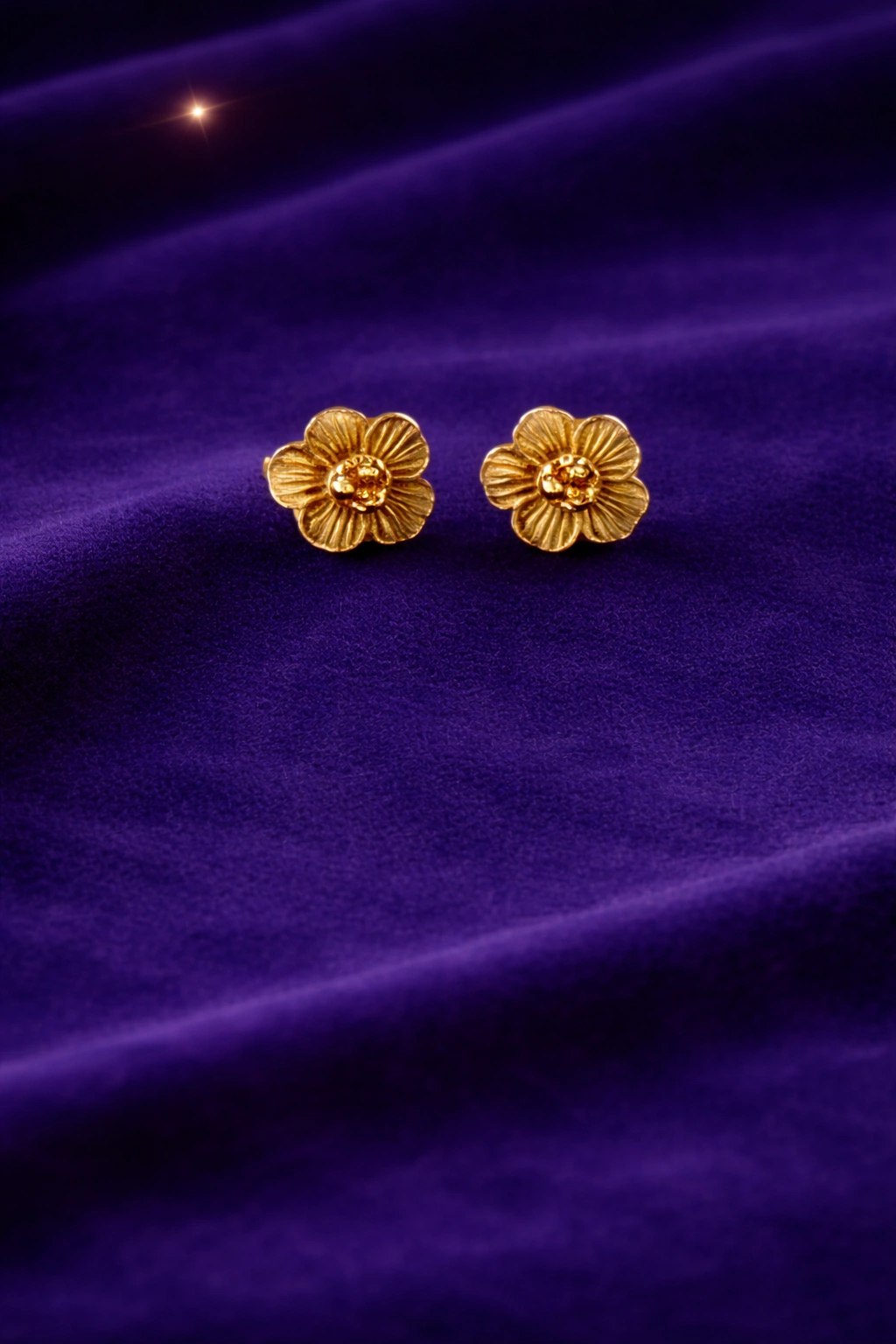 Gold Earring